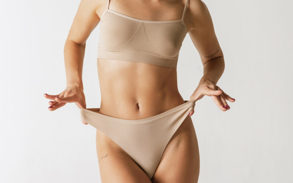 Reverse tummy tuck procedure explained - Dr. Cat Beverly Hills